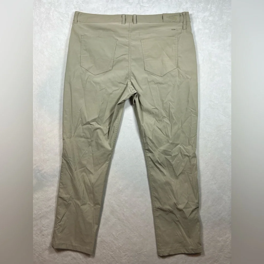 NWT The North Face Size 40 Twill Beige FlashDry 5 Pocket Tactical Outdoor Pants